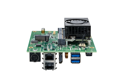 Aetina AIB-MN32/42-S2 — vista traseira