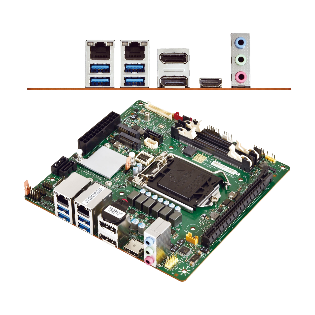 Equipamento MiTAC PH13FEI-Q370, vista de três quartos da placa