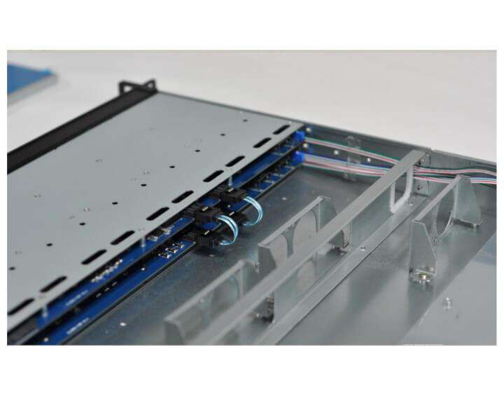 Caixa Rack 1U JJ-R1212 (12x HDD 2.5") - AGL
